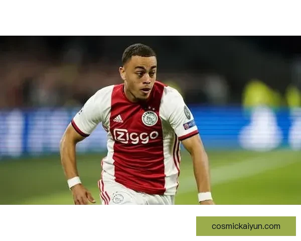 阿克边后卫持续提升状态，近期表现稳健引发关注